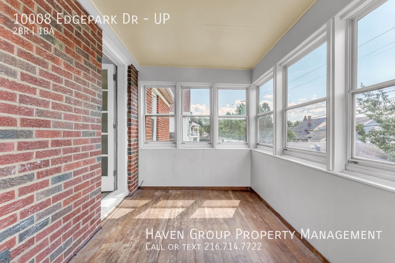 10008 Edgepark Dr | UP, Garfield Heights, OH 44125 - Spacious 2-bed 1-bath multi-family home! property image