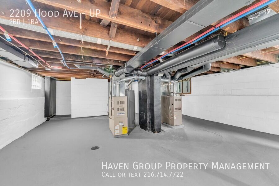 2209 Hood Ave | UP, Cleveland, OH 44109- Spacious 2-bed 1-bath multi-family home! property image