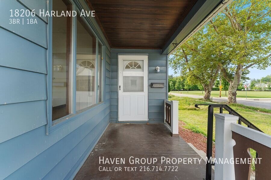 18206 Harland Ave, Cleveland - Spacious 3 bed 1 bath single family home! property image