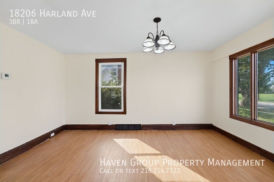 18206 Harland Ave, Cleveland - Spacious 3 bed 1 bath single family home! property image