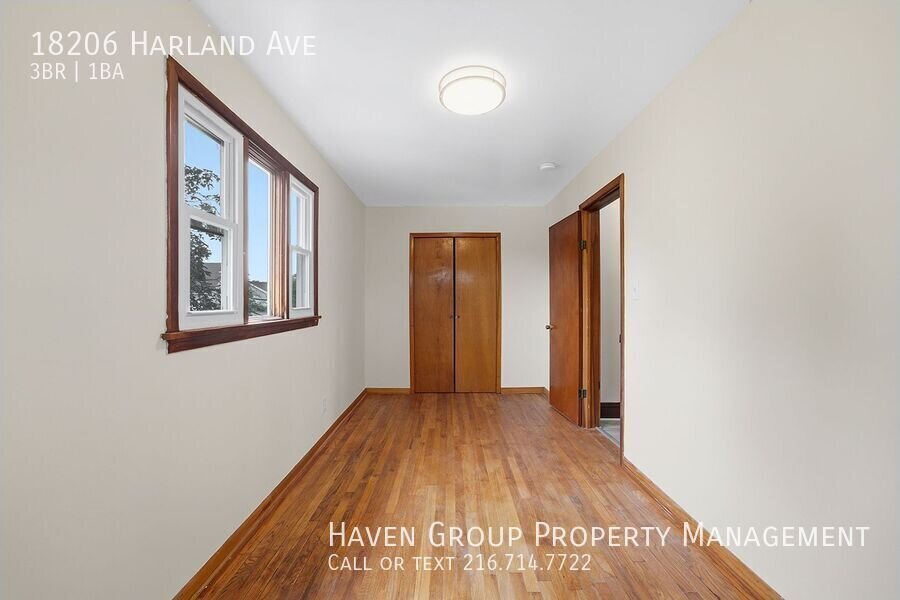 18206 Harland Ave, Cleveland - Spacious 3 bed 1 bath single family home! property image