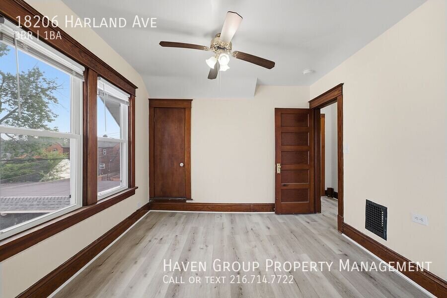 18206 Harland Ave, Cleveland - Spacious 3 bed 1 bath single family home! property image
