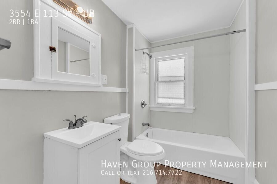 3554 E 113th St | UP, Cleveland, OH 44105- Spacious 2-bed 1-bath multi-family home! property image