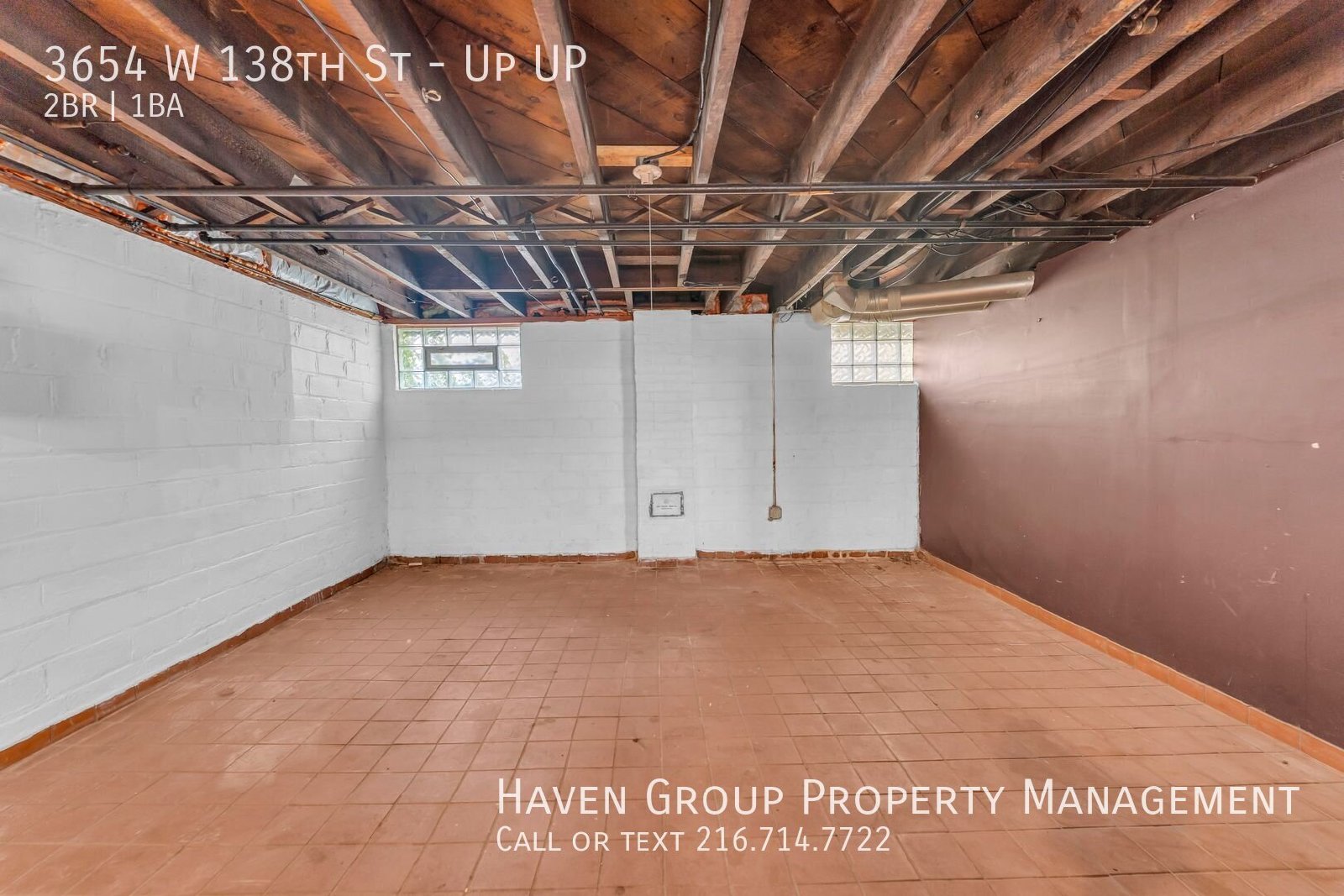 3654 W 138th St | UP, Cleveland, OH 44111- Spacious 2-bed 1-bath multi-family home! property image