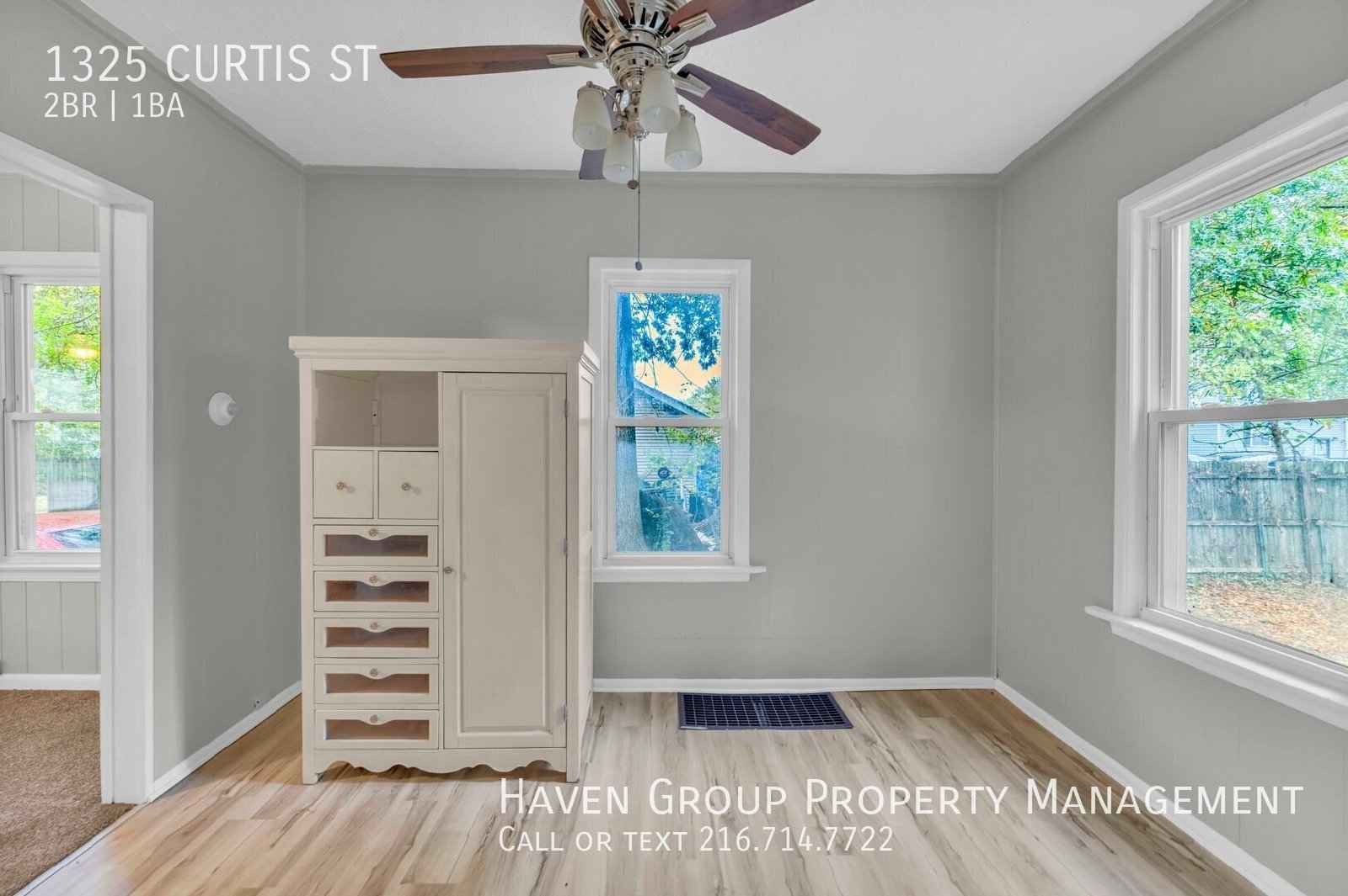1325 Curtis St, Akron, OH 44301 - Spacious 2-bed 1-bath single-family home!  property image