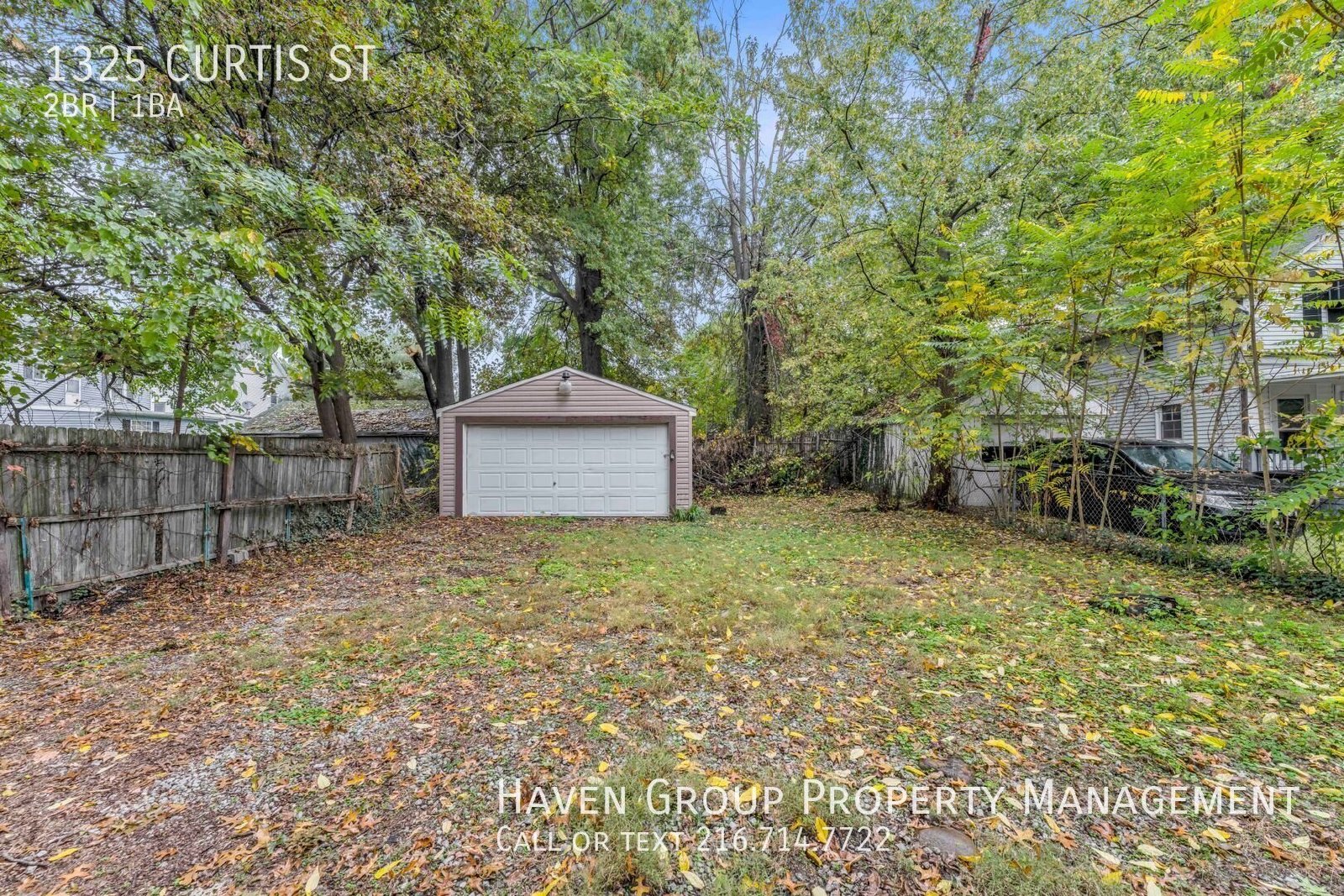 1325 Curtis St, Akron, OH 44301 - Spacious 2-bed 1-bath single-family home!  property image