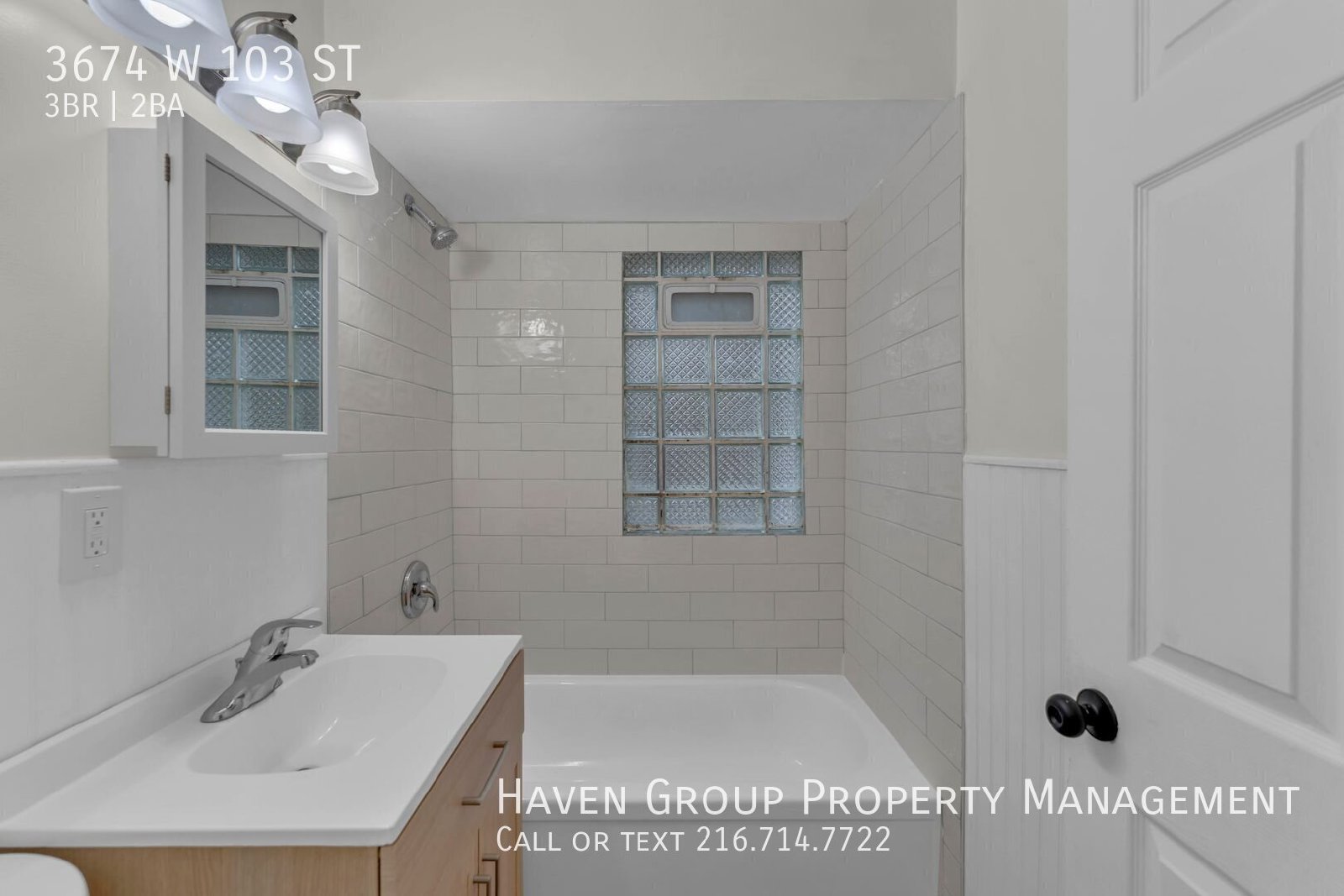 3674 West 103rd St, Cleveland, OH 44111 - Spacious 3-bed 1.5-bath single-family home!  property image