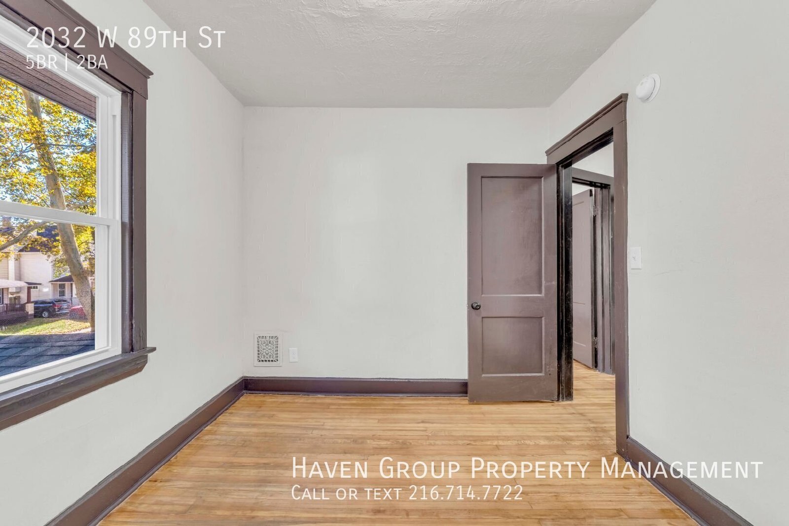 2032 W 89th St, Cleveland, OH 44102 - Spacious 5-bed 2-bath single-family home!  property image