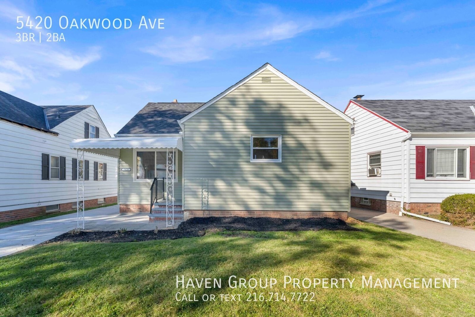5420 Oakwood Ave, Maple Heights, OH 44137 - Spacious 3-bed 2-bath single-family home!  property image
