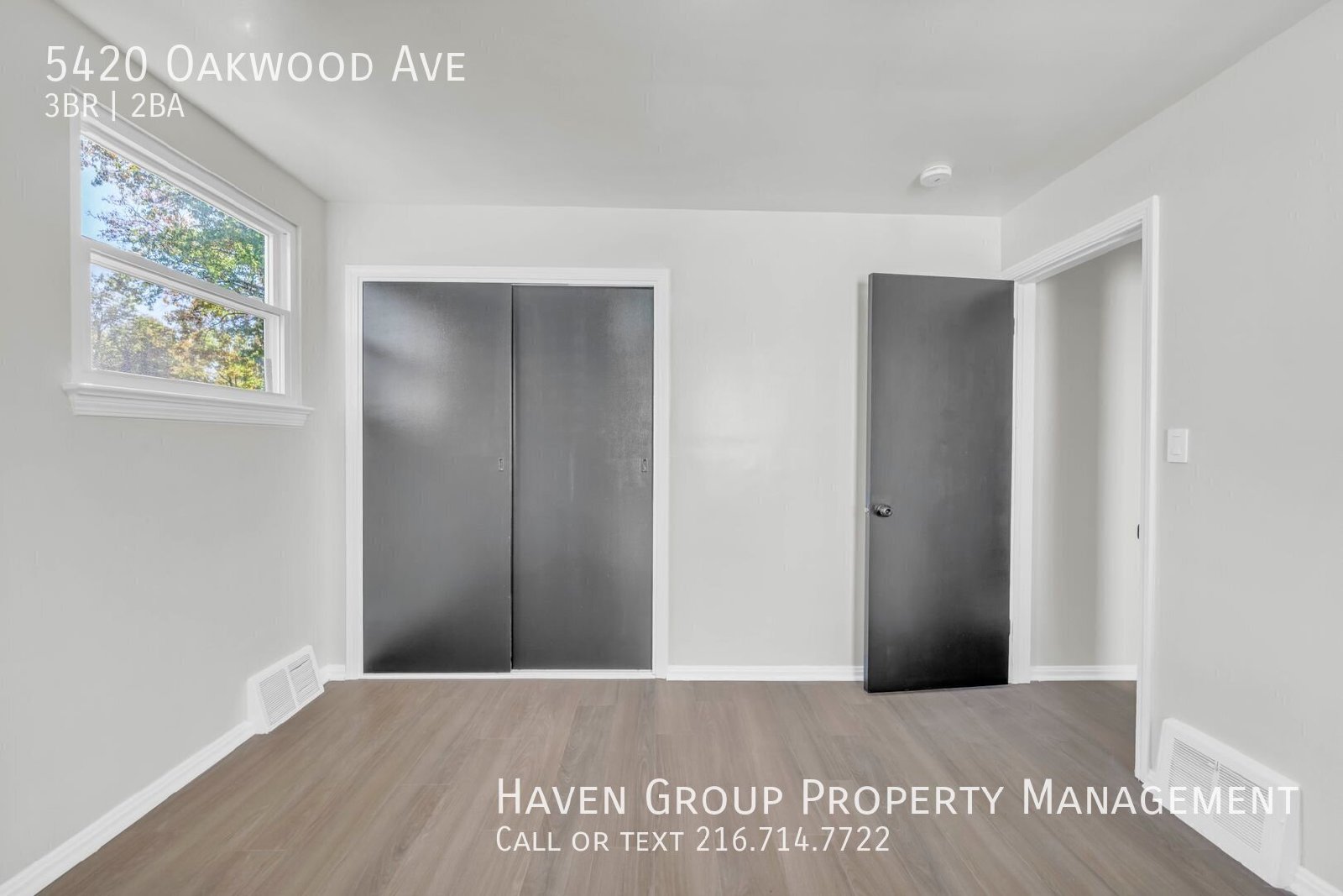 5420 Oakwood Ave, Maple Heights, OH 44137 - Spacious 3-bed 2-bath single-family home!  property image