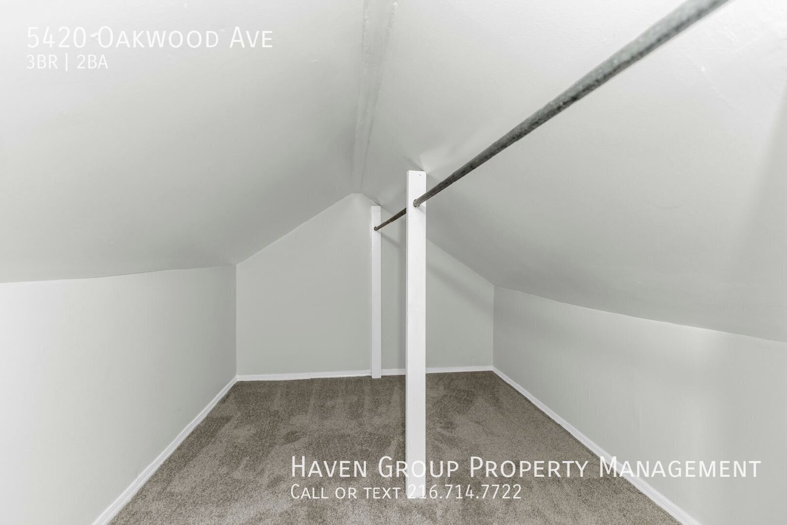 5420 Oakwood Ave, Maple Heights, OH 44137 - Spacious 3-bed 2-bath single-family home!  property image