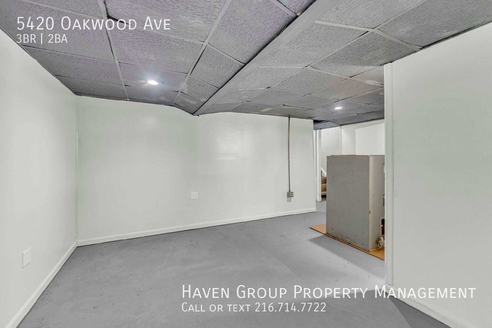 5420 Oakwood Ave, Maple Heights, OH 44137 - Spacious 3-bed 2-bath single-family home!  property image