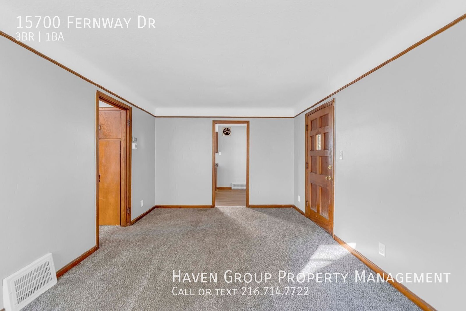 15700 Fernway Dr, Maple Heights, OH 44137 - Spacious 3-bed 1-bath single-family home!  property image