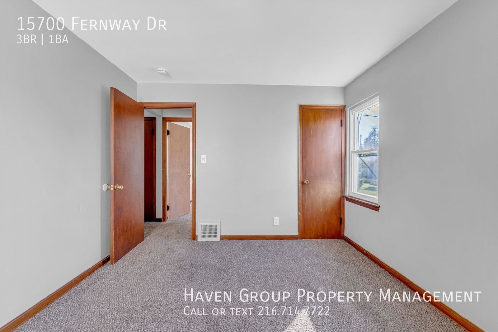 15700 Fernway Dr, Maple Heights, OH 44137 - Spacious 3-bed 1-bath single-family home!  property image