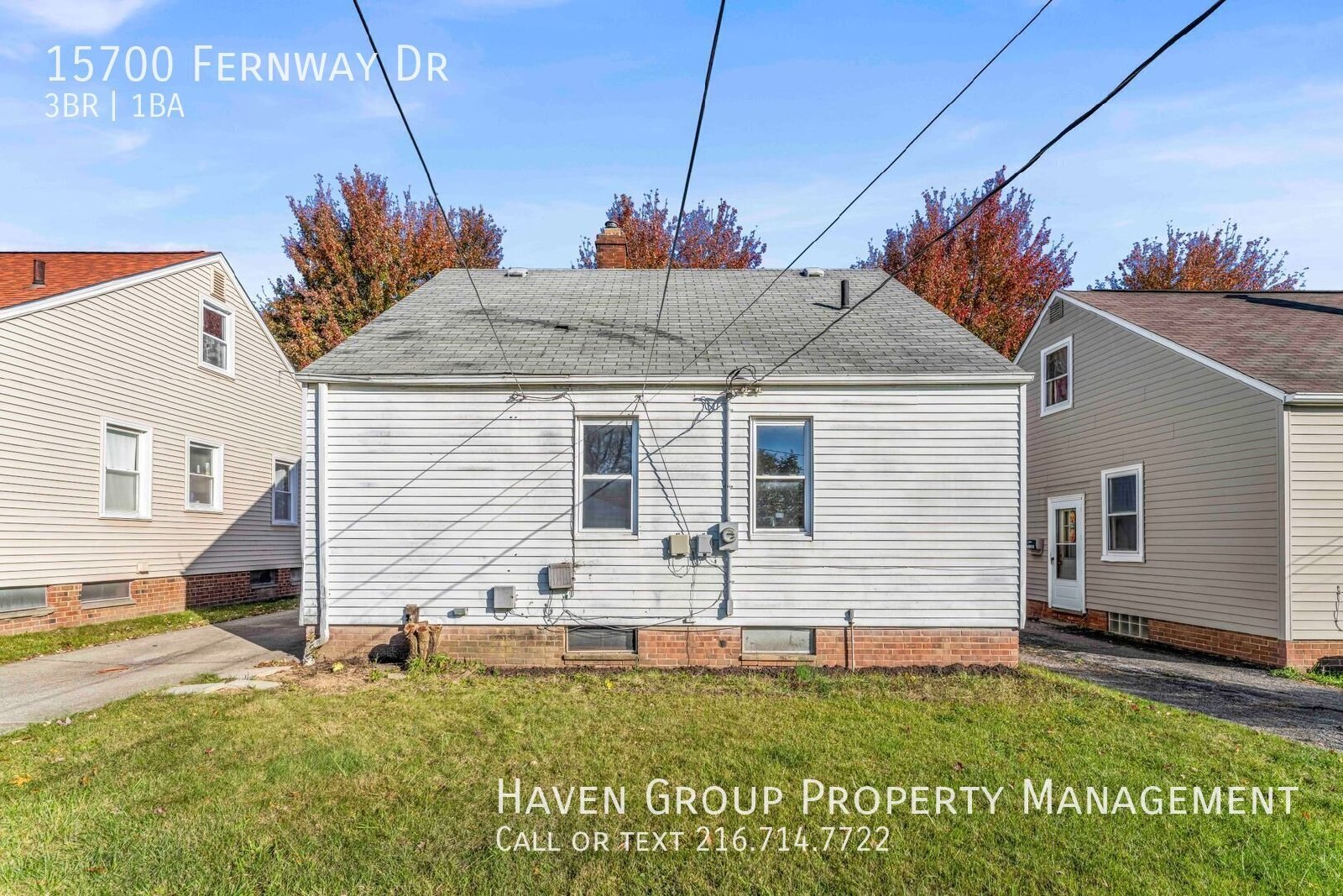 15700 Fernway Dr, Maple Heights, OH 44137 - Spacious 3-bed 1-bath single-family home!  property image