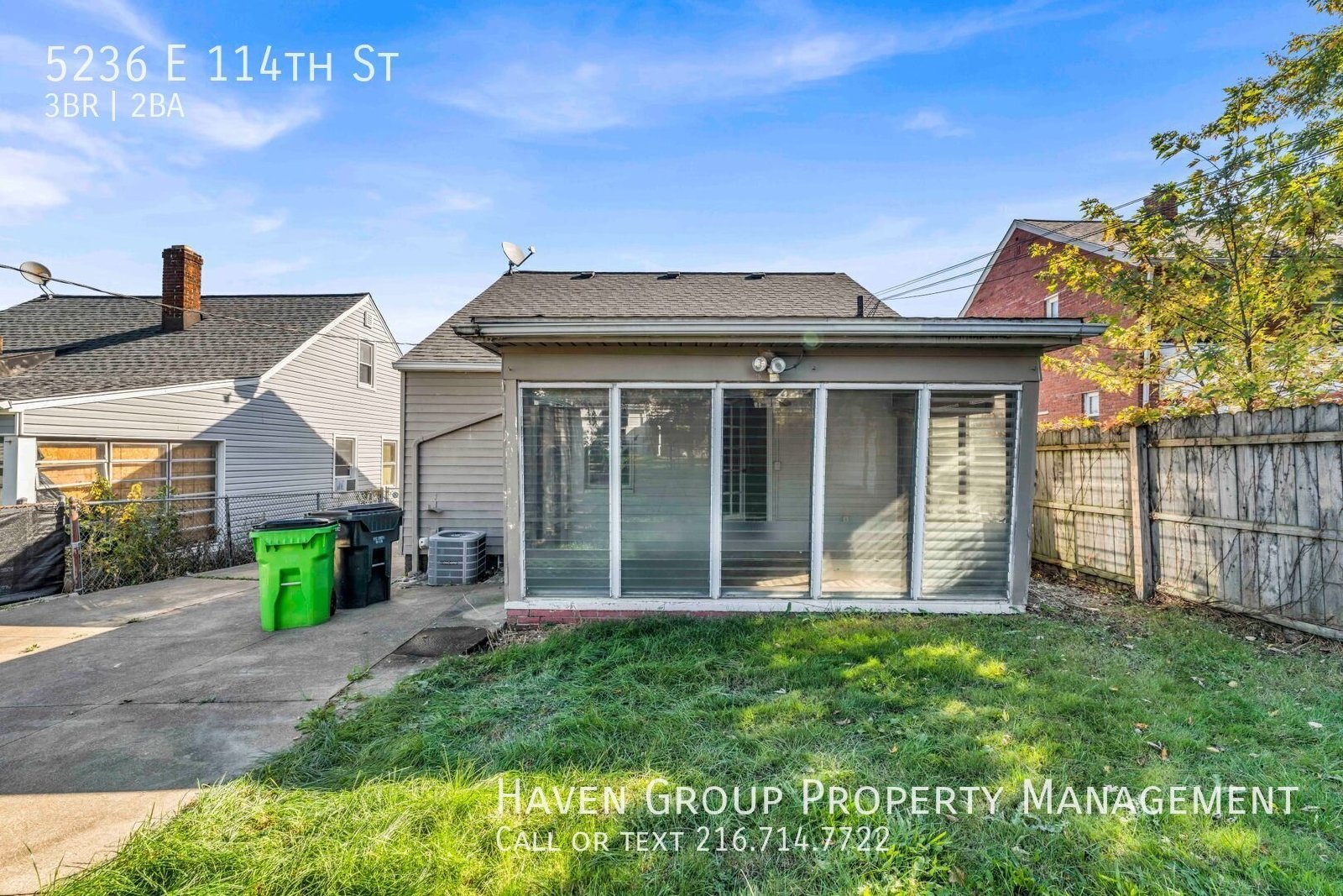 5236 E 114th St, Garfield Heights, OH 44125 - Spacious 3-bed 1.5-bath single-family home!  property image